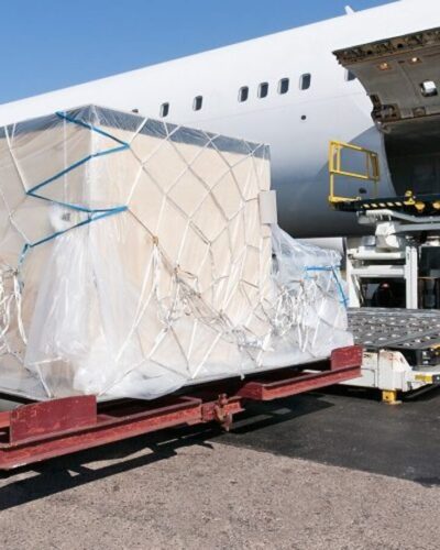 Loading,Platform,Of,Air,Freight,To,The,Aircraft